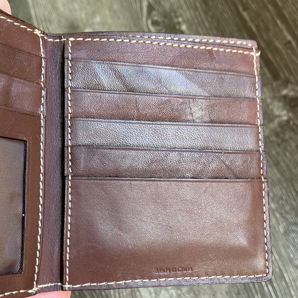 Wallet - Picture 6 of 16